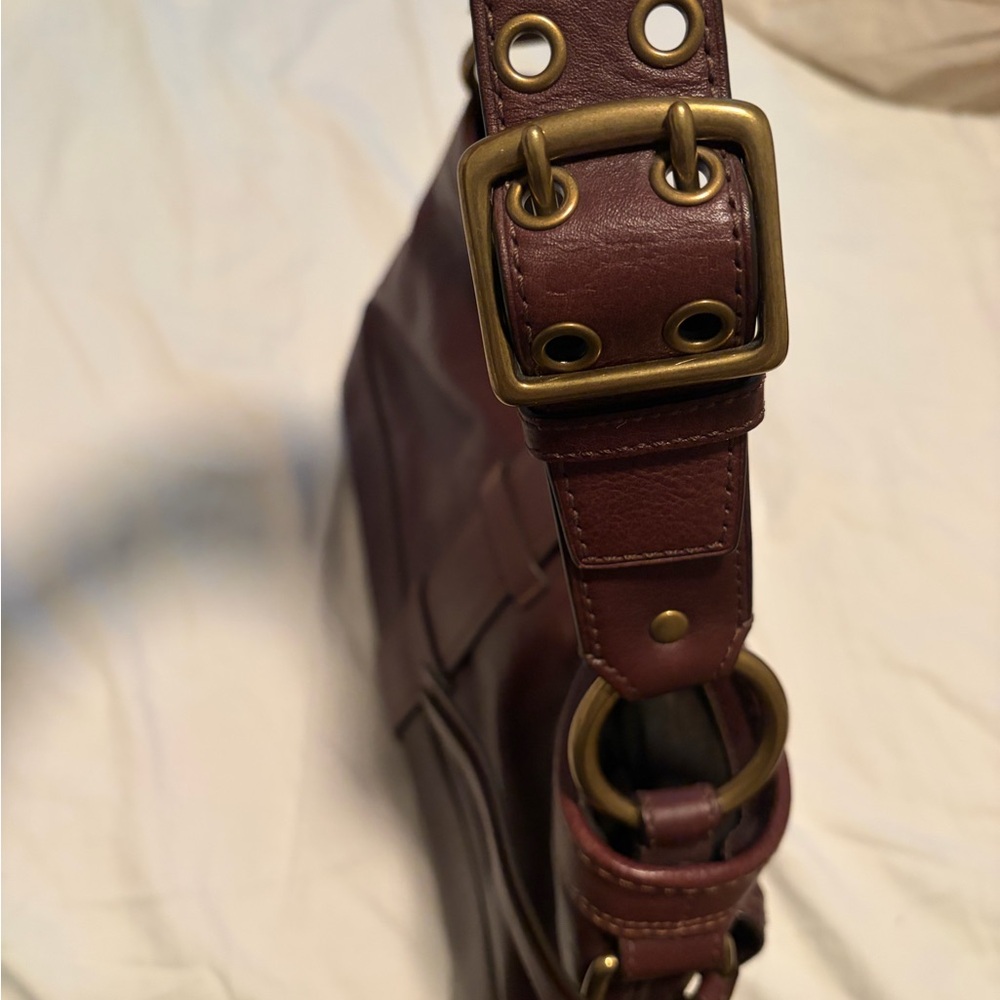 Coach Shoulder Bag in Deep Wine Leather with Brass Hardware - Picture 7 of 10